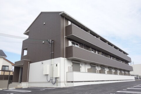 ル・ベリエの物件外観写真