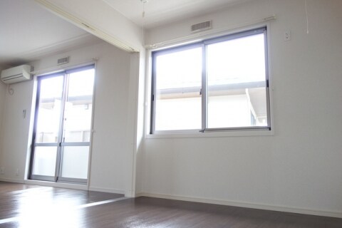 ファイン・レジデンスの物件内観写真