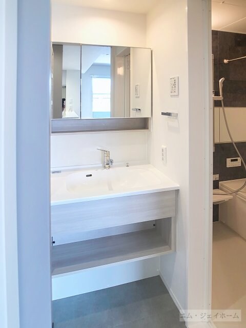 Palais Poire（パレ・ポワール）　A棟の物件内観写真