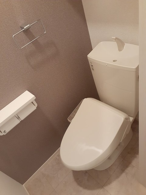 ヴォルペロッソの物件内観写真