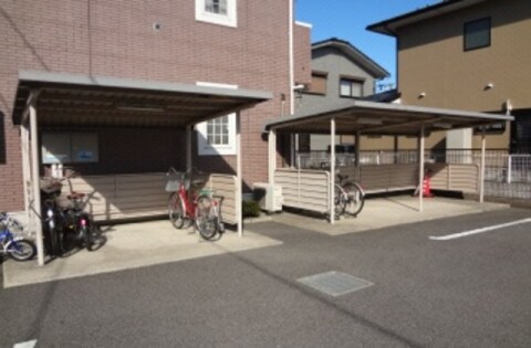 ラルジュの物件外観写真