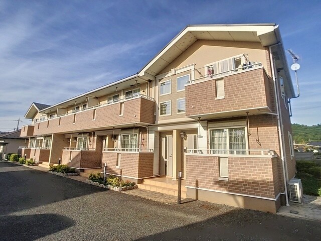 メゾン・ＳＡＷＡＹＡＭＡの物件外観写真