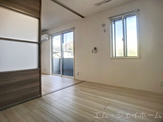 GL Plus HIGASHIYAGURAの物件内観写真