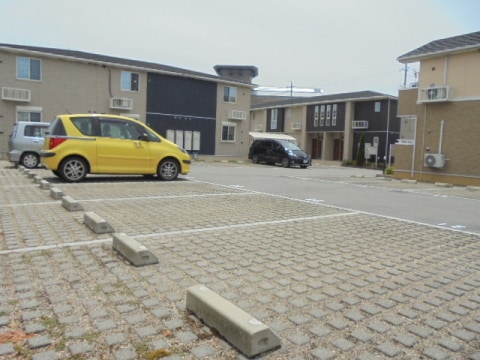 サウス　ウェルズⅢの物件外観写真