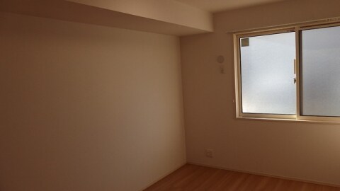 ティーガーデンレジデンスの物件内観写真