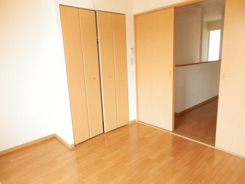 シダーコンフォール弐番館の物件内観写真