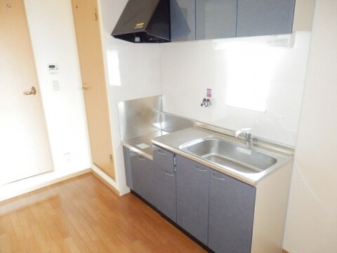 シダーコンフォール弐番館の物件内観写真