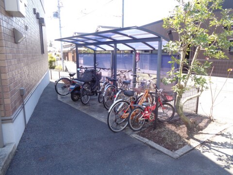 ブリーズの物件外観写真