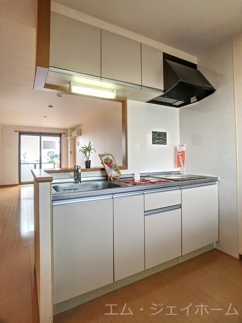 ビラ・レークサイドの物件内観写真