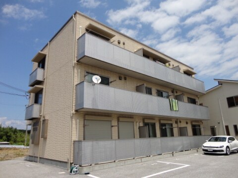 ウエスト　ヴィレッジⅢの物件外観写真