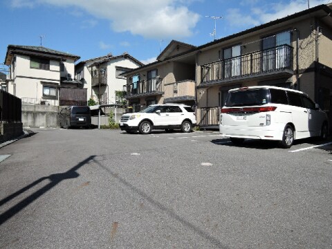 リビングタウン唐崎　B棟の物件外観写真