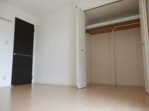 リビングタウン唐崎　B棟の物件内観写真