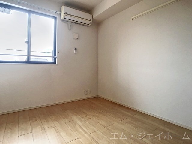 モンターニュ　リーヴルの物件内観写真