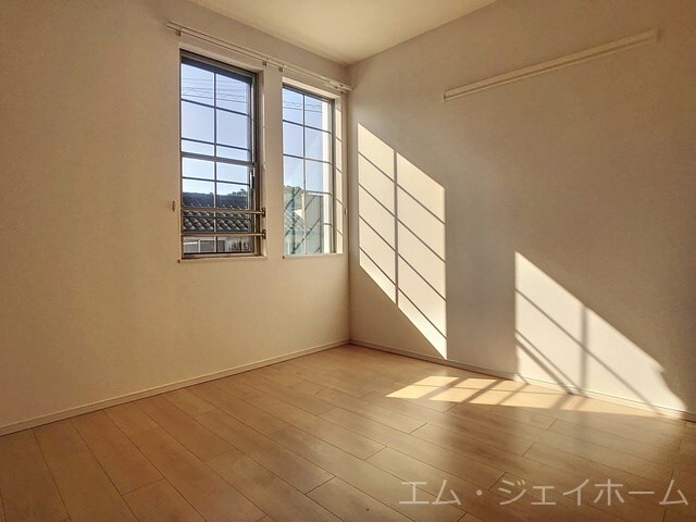 ローズ・スターデン・ジンの物件内観写真