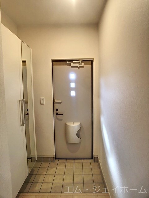 ローズ・スターデン・ジンの物件内観写真