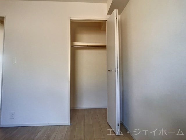 ローズ・スターデン・ジンの物件内観写真