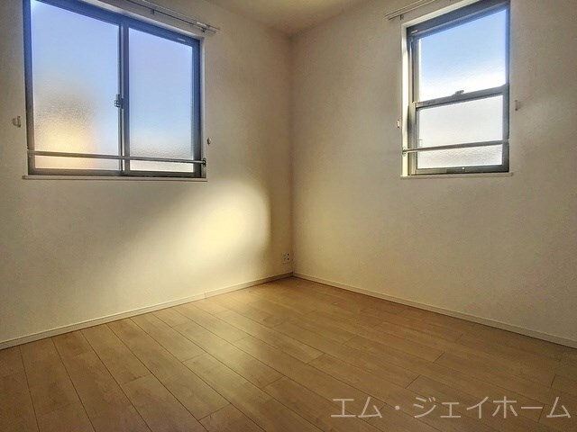 ローズ・スターデン・ジンの物件内観写真