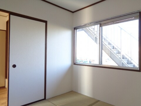 葉山ハイツ　A棟の物件内観写真