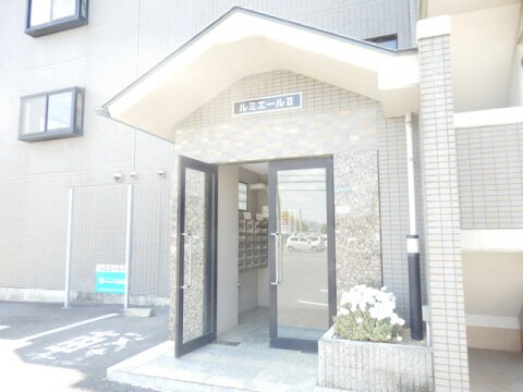 ルミエールⅡの物件外観写真