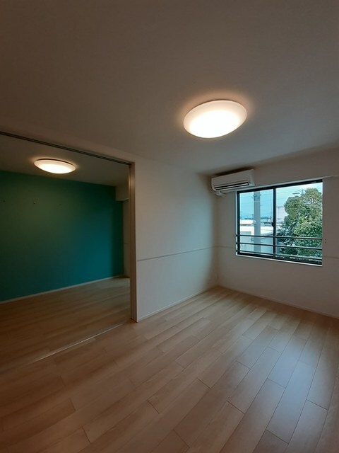 ヴォルペロッソの物件内観写真