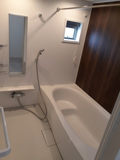 ヴォルペロッソの物件内観写真