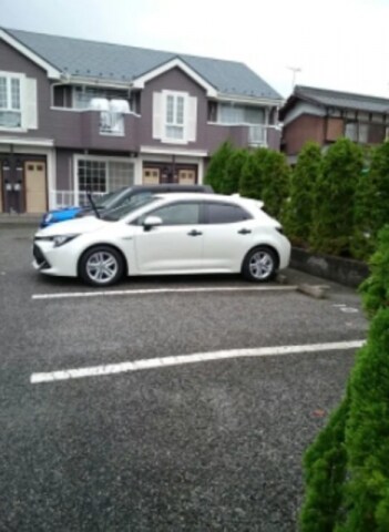 サンウエスト　カワセの物件外観写真