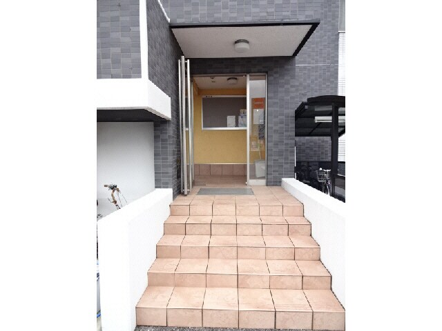 キャトルセゾンの物件外観写真