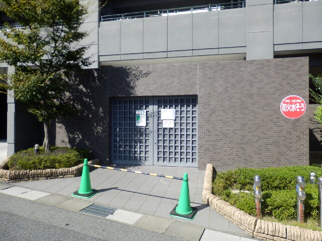 ロータリーマンション大津京レアールの物件外観写真