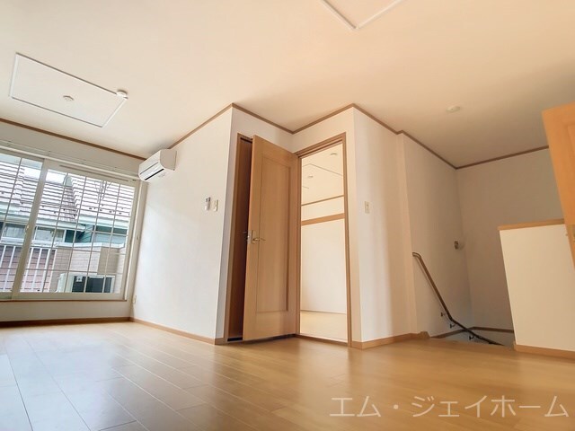 ラルジュの物件内観写真