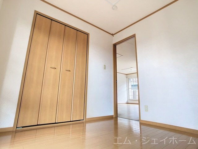 ラルジュの物件内観写真