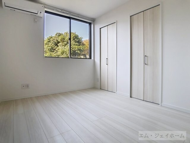 エトワール下坂浜Aの物件内観写真