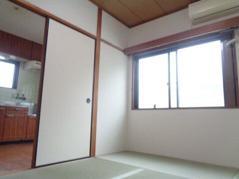 中村マンションの物件内観写真