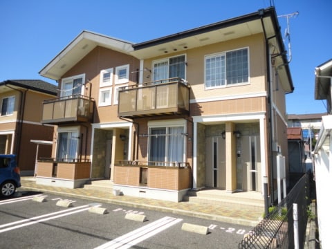 ベル　フィオーレⅡの物件外観写真