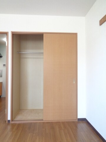 エスポアールShinjiⅡの物件内観写真