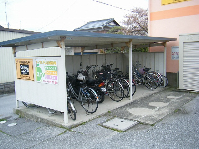 小泉ファインハイツの物件外観写真