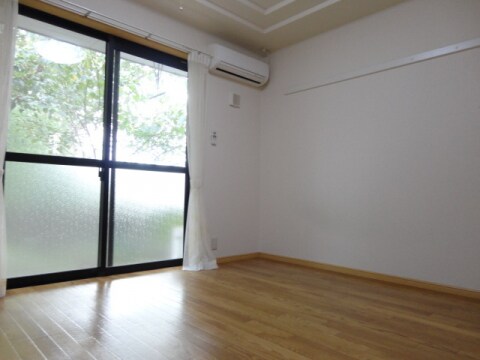 向日葵の物件内観写真