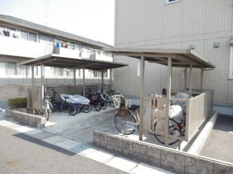 ヴァンサンカンの物件外観写真