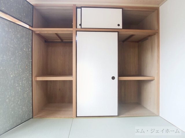 パレス守山の物件内観写真