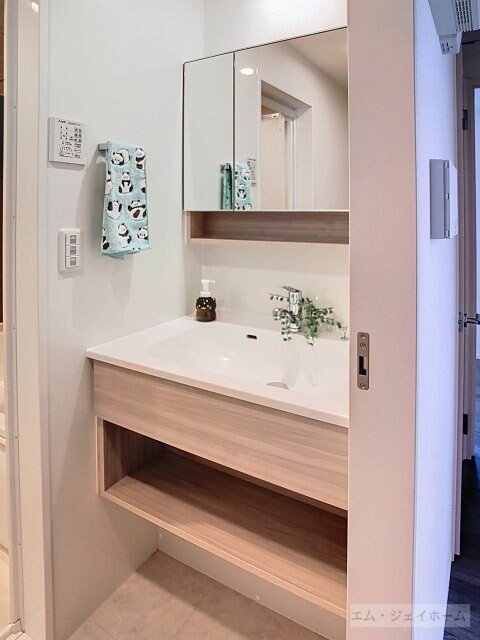 D-ROOM吉身の物件内観写真