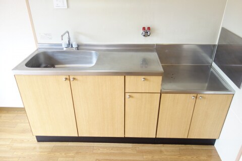 SurplusみくもCの物件内観写真