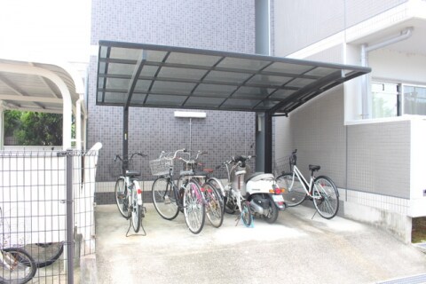 ヴィラ・デ・コローレの物件外観写真