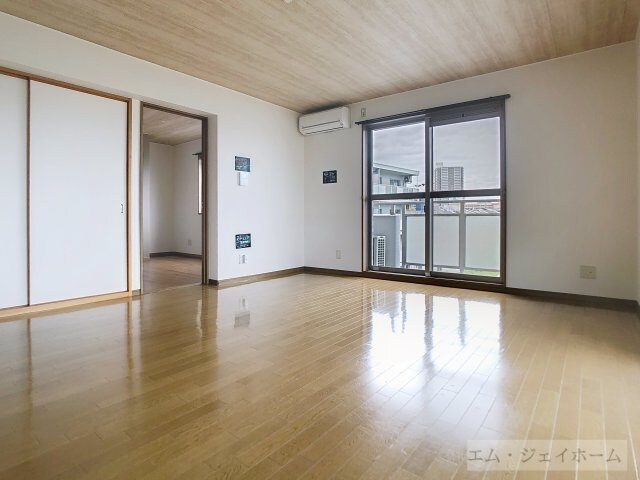 ヴィラ・デ・コローレの物件内観写真