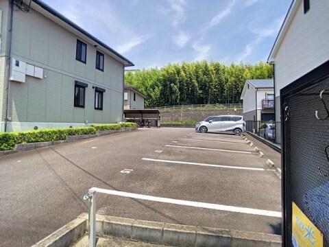 パークハイムの物件外観写真