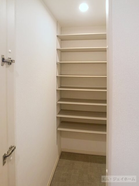 Ｃａｓａ　ｒａｆｆｉｎｅ　青地の物件内観写真