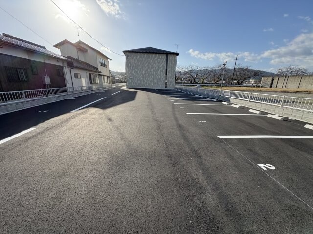 クラルスの物件外観写真