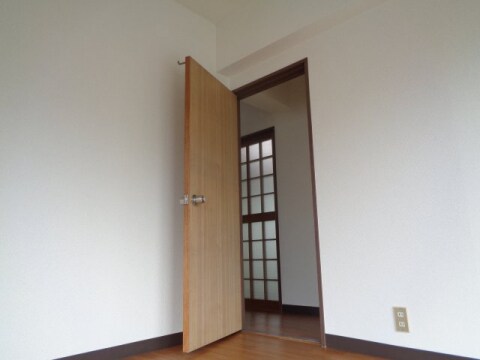 中村マンションの物件内観写真