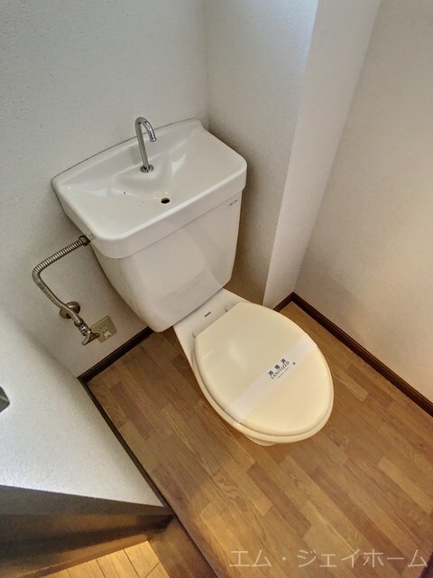 コテージ千秀ひだの物件内観写真