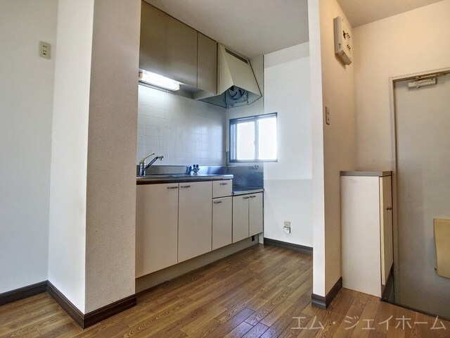 コテージ千秀ひだの物件内観写真