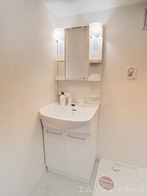 セジュールアースマーシⅢの物件内観写真