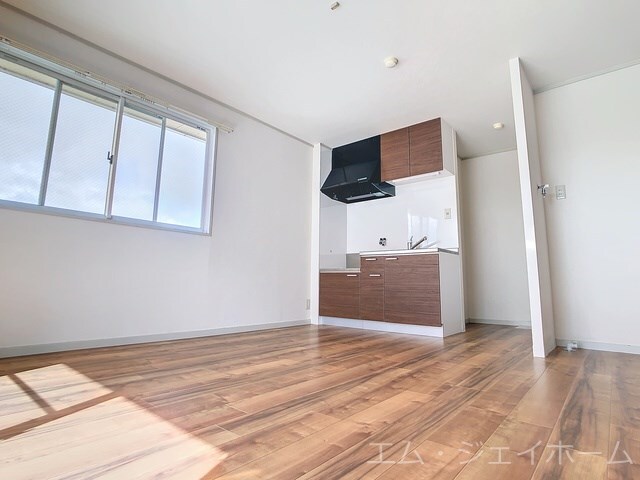 シャトレービルの物件内観写真